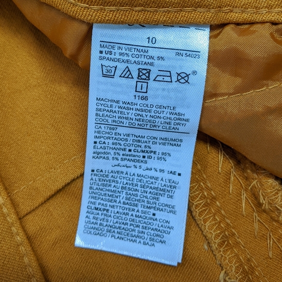 Mustard Old Navy Ankle Length Pixie Pants - Picture 4 of 6